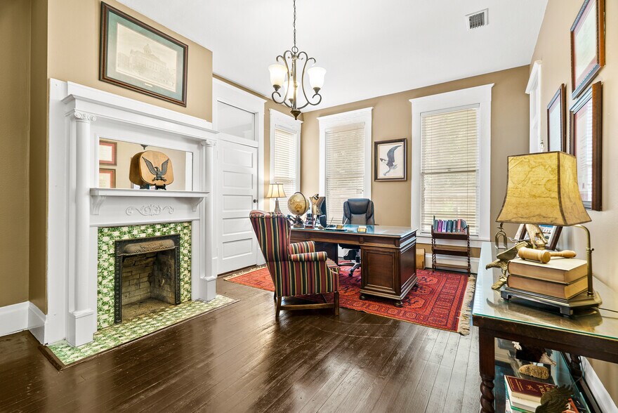 More Photos Of 800 Jackson St, Richmond Office Residential For Sale