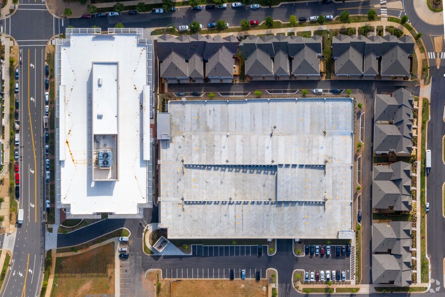 More Photos Of 6325 Ardrey Kell Rd, Charlotte Office For Lease