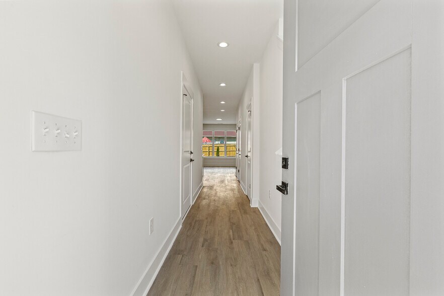 More Photos Of 114 Chella Ct, Sanford Multifamily For Sale