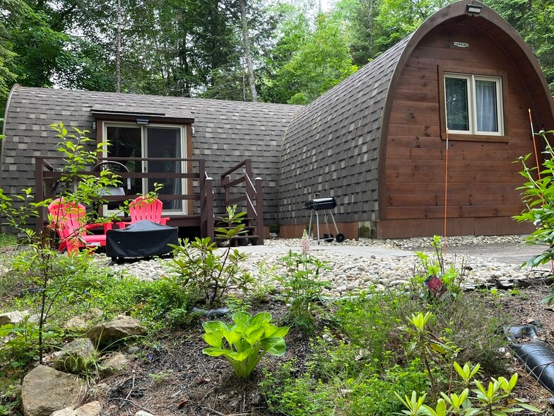 More Photos Of 279 Harrison Rd, Norway Hotel For Sale