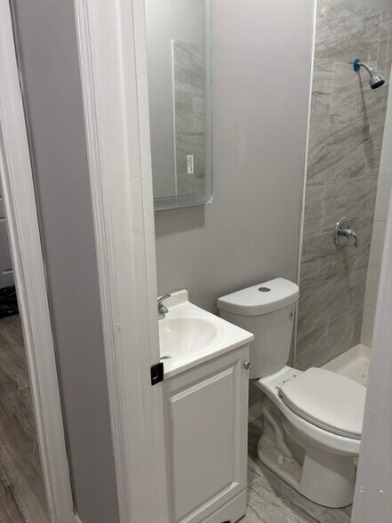 More Photos Of 1557 Mount Ephraim Ave, Camden Apartments For Sale