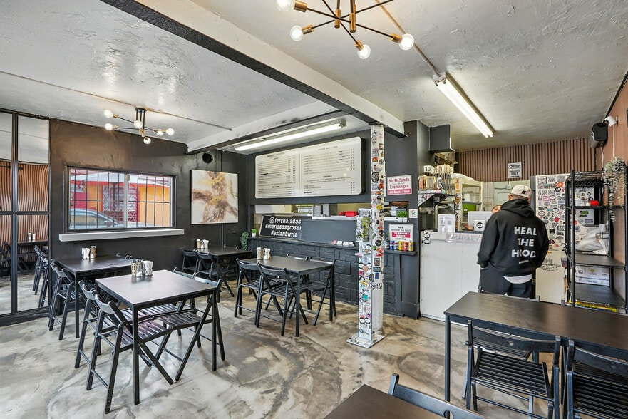 More Photos Of 2701 Imperial Ave, San Diego Apartments For Sale