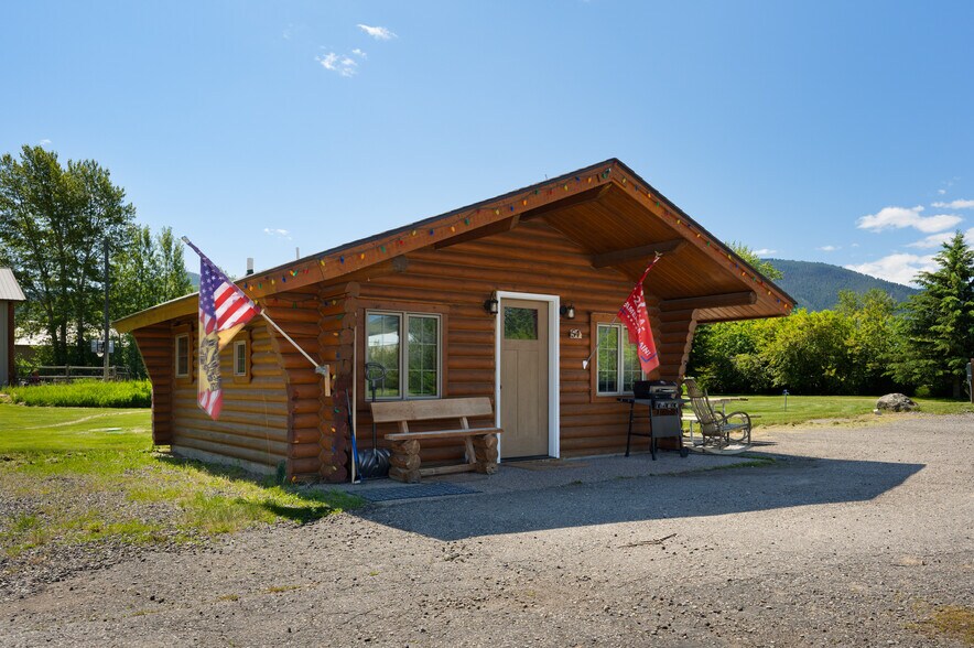 More Photos Of 70 Williams Rd E, Gallatin Gateway Flex For Sale