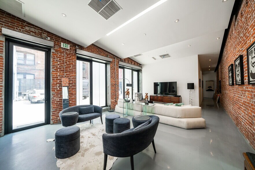 More Photos Of 1359 S Hope St, Los Angeles Warehouse For Sale