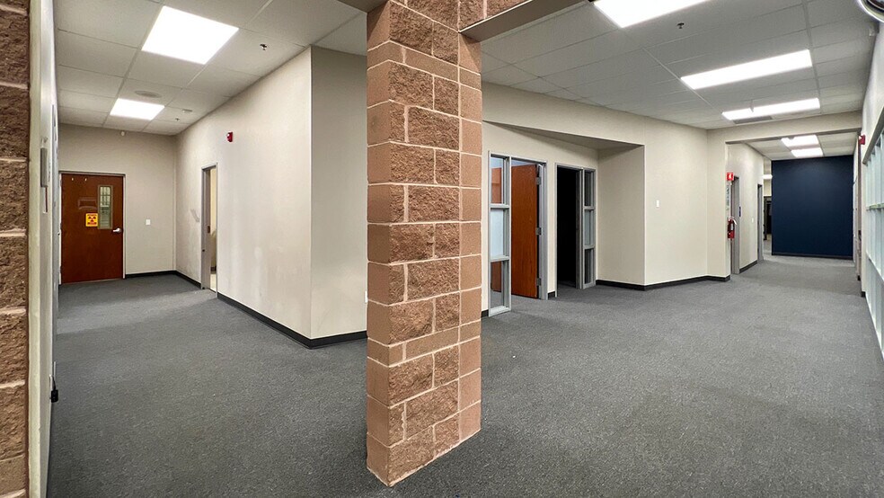 More Photos Of 1797 Boxelder St, Louisville Manufacturing For Lease