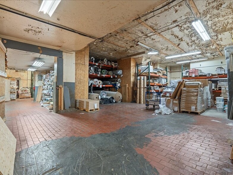 More Photos Of 808-822 Burnet Ave, Syracuse Warehouse For Sale