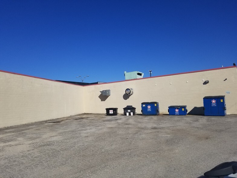 More Photos Of 5636 US Route 60, Huntington Unknown For Lease