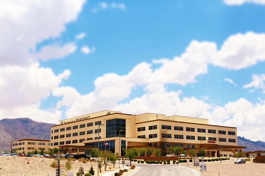 More Photos Of 2000 Transmountain Rd, El Paso Medical For Lease