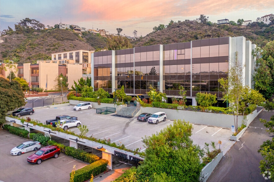 More Photos Of 2667 Camino del Rio S, San Diego Office For Lease