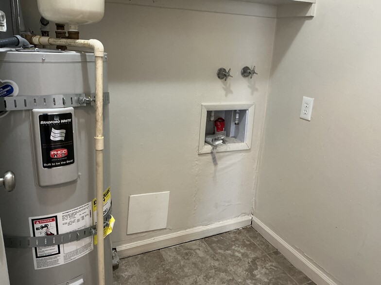 More Photos Of 1508-1520 Locust St, Reno Apartments For Sale