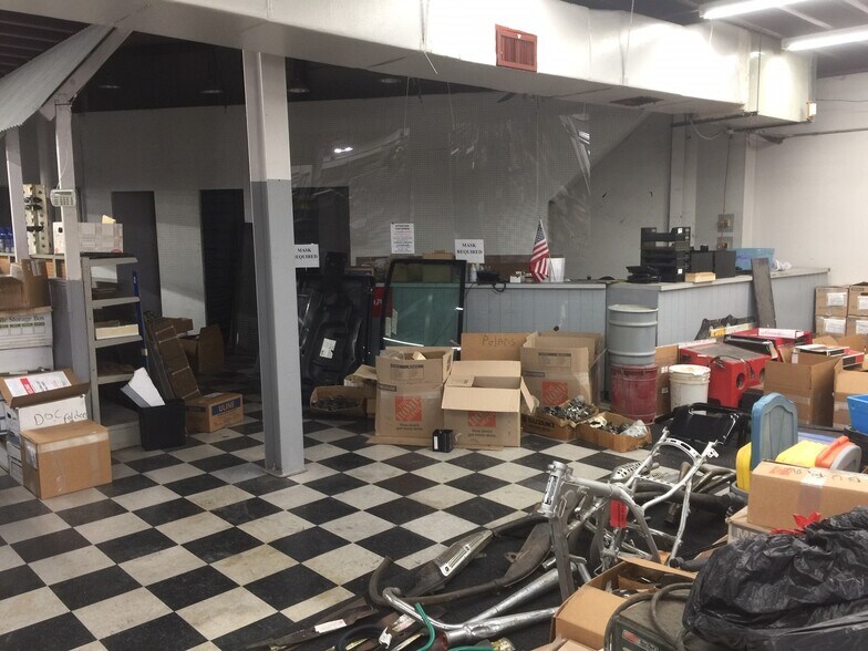 More Photos Of 1110 S Padre Island Dr, Corpus Christi Auto Dealership For Sale