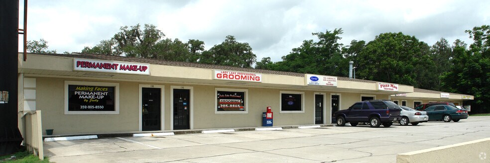 More Photos Of 126 N Us-27/441, Lady Lake Convenience Store For Lease