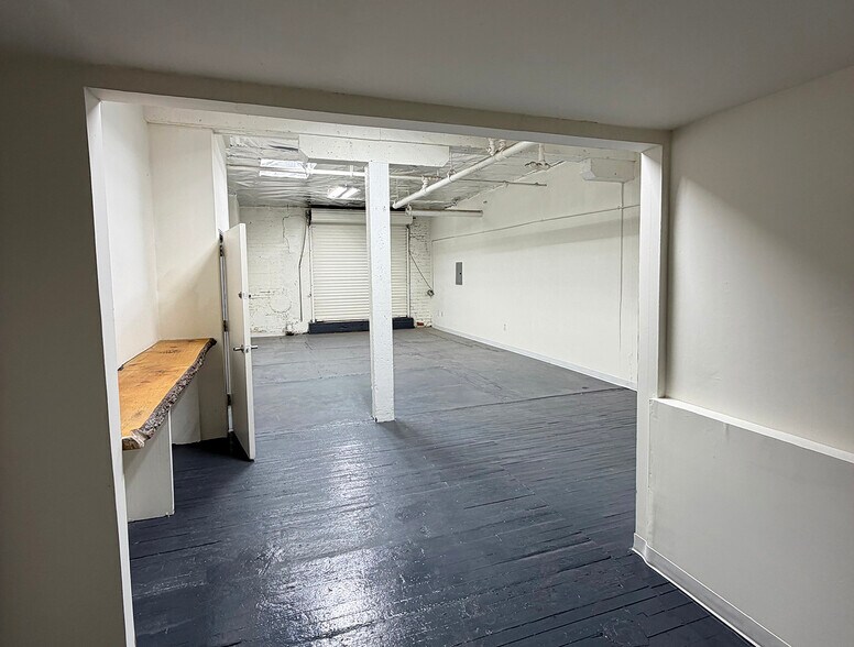 More Photos Of 118 W 36th St, Los Angeles Flex For Lease