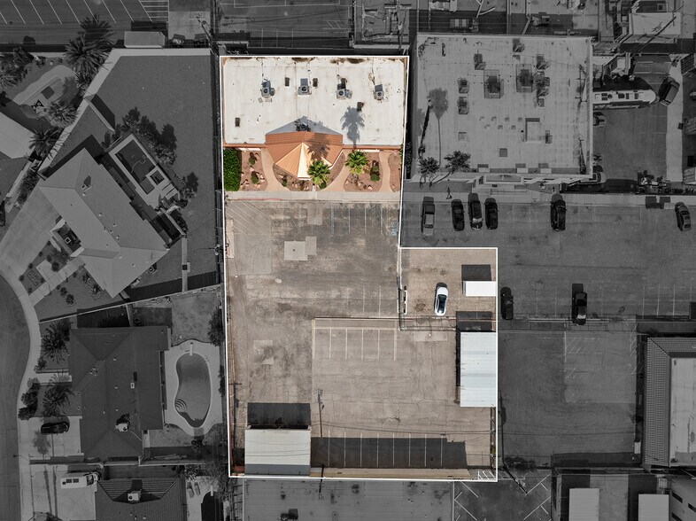 More Photos Of 872 E Sahara Ave, Las Vegas Medical For Lease