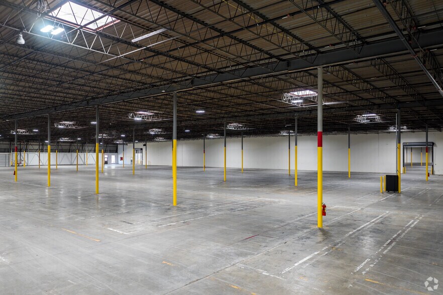 More Photos Of 1791 Mount Zion Rd, Morrow Warehouse For Lease