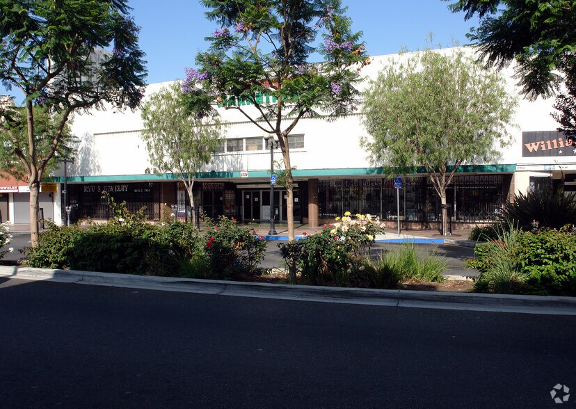 More Photos Of 139 S Market St, Inglewood Storefront For Sale