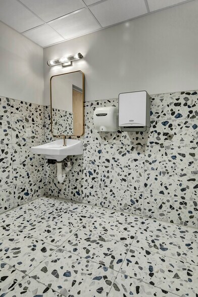 More Photos Of 717 W St Germain St, Saint Cloud Office For Sale