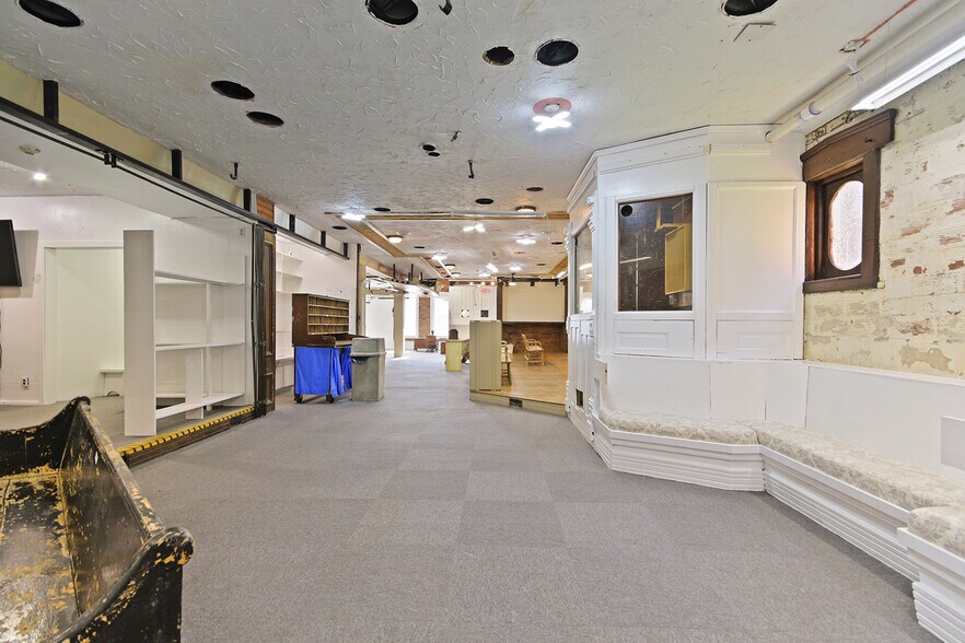 More Photos Of 105 Coal st, Mexico Specialty For Sale