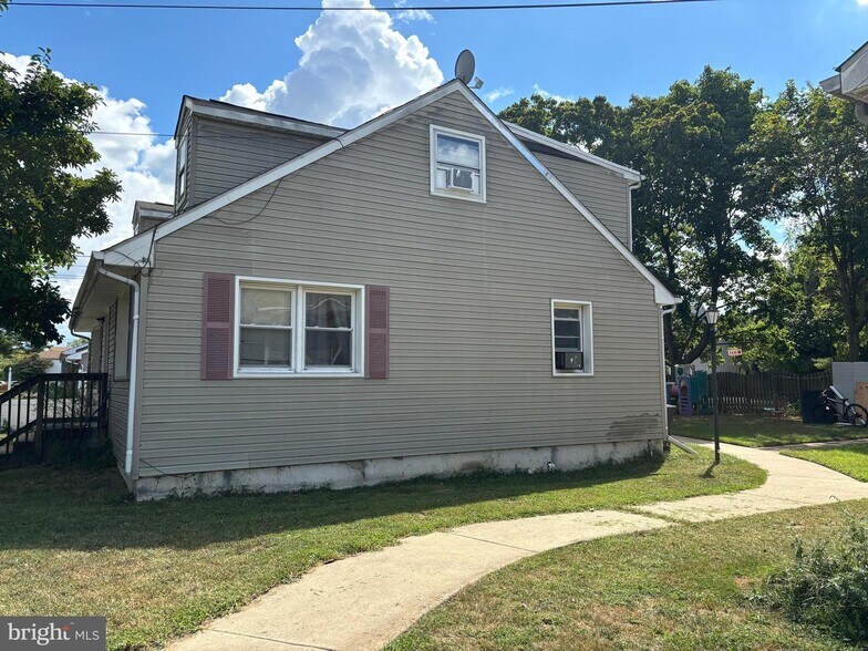 More Photos Of 42 Oak Ave, Blackwood Apartments For Sale
