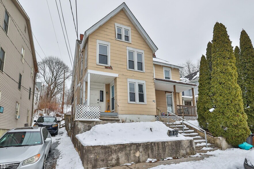 Primary Photo Of 301 1st St, Slatington Multifamily For Sale