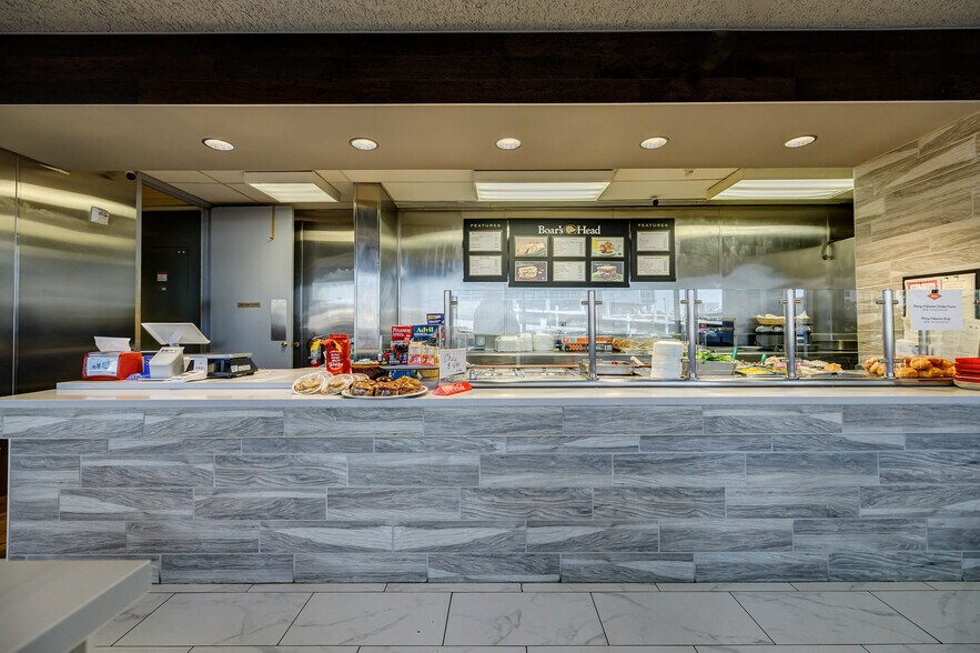 More Photos Of 900 Circle 75 Pky SE, Atlanta Unknown For Lease