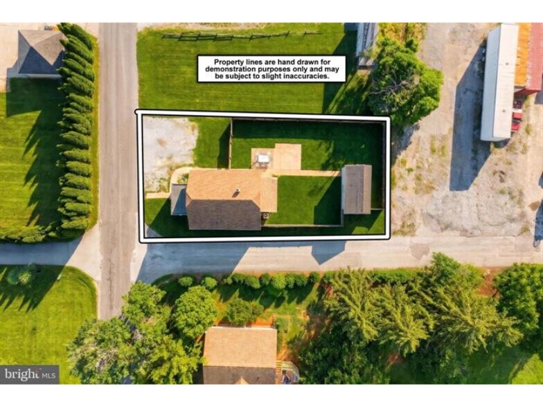 More Photos Of 2151 Maple Rd, York Flex For Sale