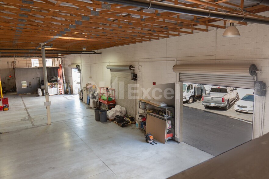 More Photos Of 2925 Brookspark Dr, North Las Vegas Warehouse For Sale