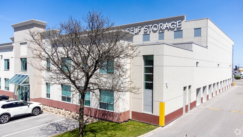 More Photos Of 290 Caldari Rd, Vaughan Warehouse For Lease