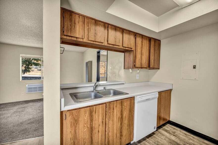More Photos Of 330 Talus Way, Reno Apartments For Sale