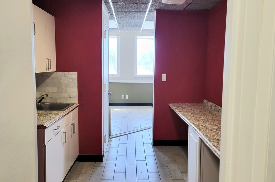 More Photos Of 1575 Hillside Ave, New Hyde Park Medical For Sale