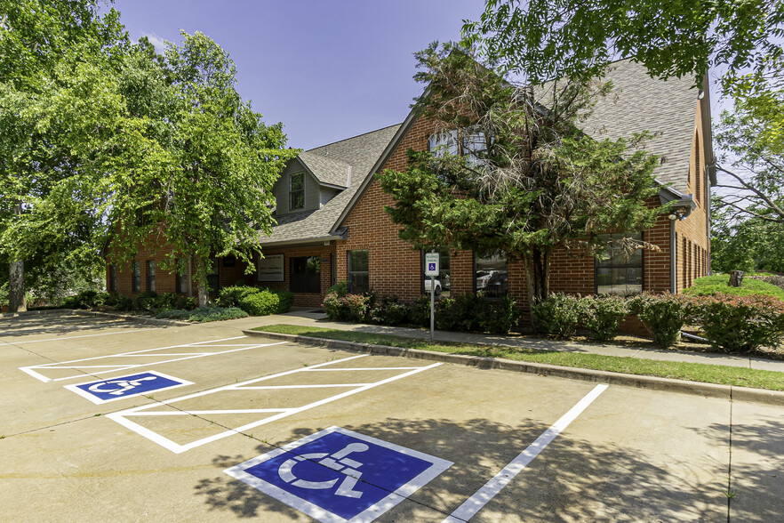 Primary Photo Of 1900 E 15th St, Edmond Office For Sale