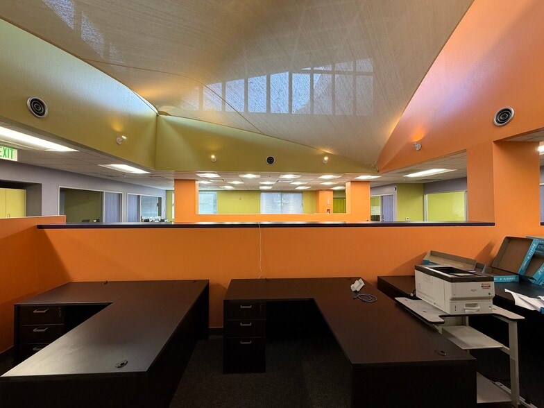 More Photos Of 2501 Davidson Dr, Monterey Park Loft Creative Space For Sale