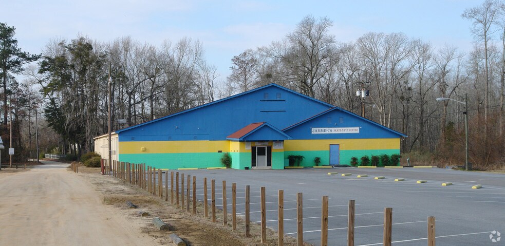 Primary Photo Of 698 Murray Rd, Orangeburg Skating Rink For Sale