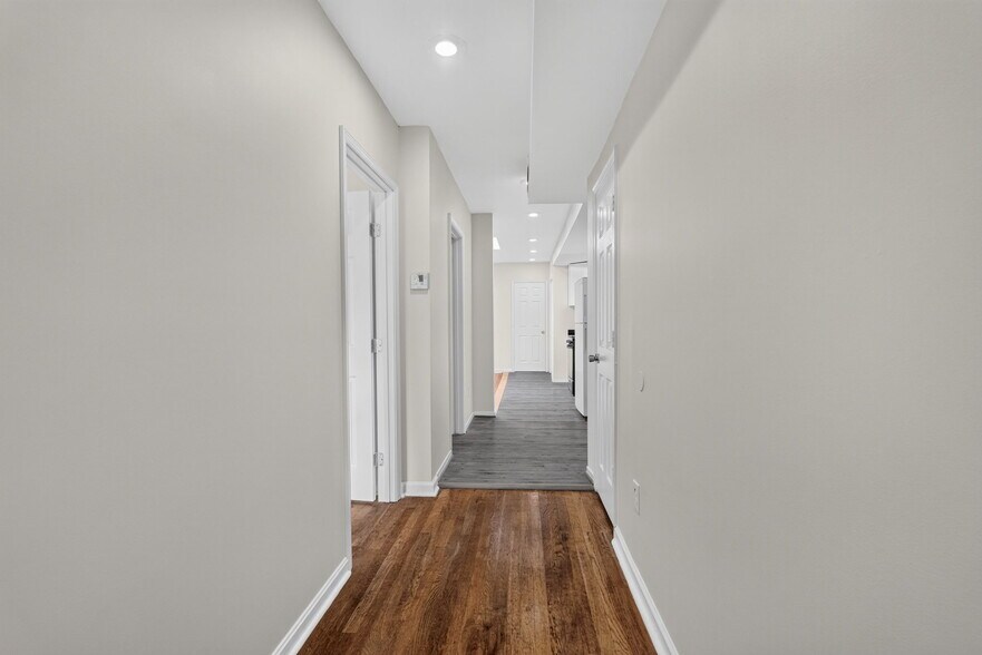 More Photos Of 1908 M St NE, Washington Apartments For Sale
