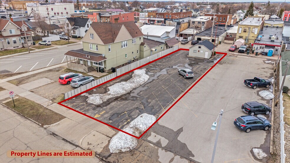 More Photos Of 1211 Ludington St, Escanaba Office For Sale