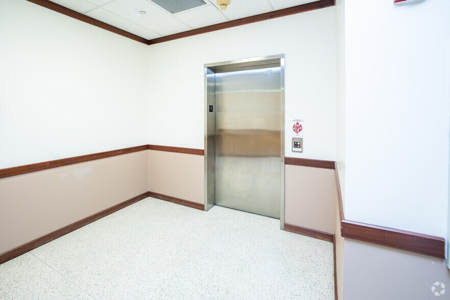 More Photos Of 3000 Kenskill Ave, Washington Court House Industrial For Lease