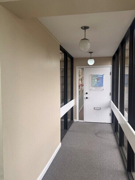 More Photos Of 1204 NW 69th Ter, Gainesville Medical For Sale