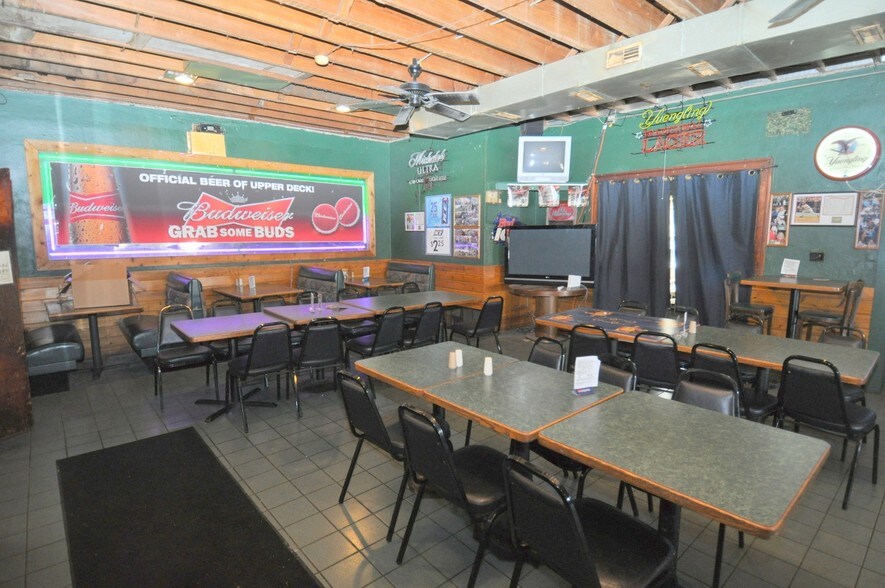 More Photos Of 2651 Blanchard Ave, Dayton Restaurant For Lease