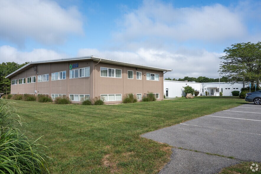 More Photos Of 53 Portside Dr, Bourne Unknown For Lease