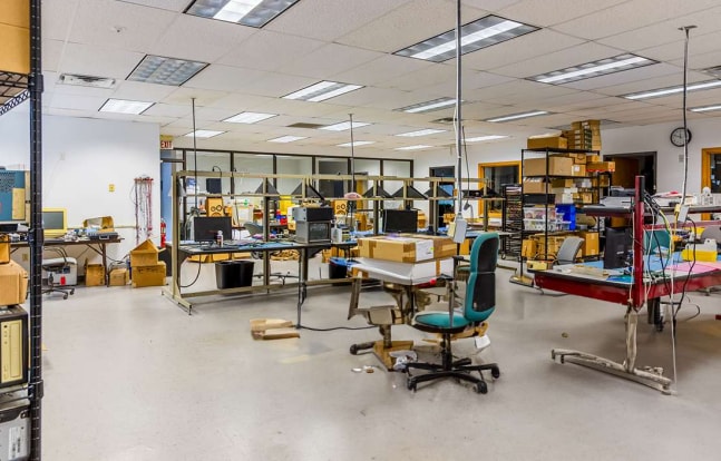 More Photos Of 89 Cambridge St, Burlington Light Distribution For Sale