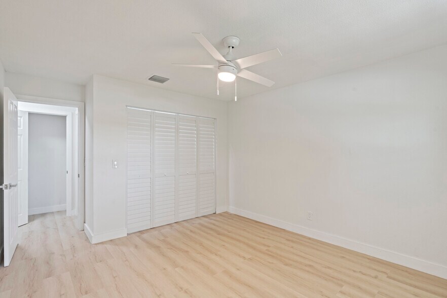 More Photos Of 1150 Carlton Ct, Fort Pierce Apartments For Sale