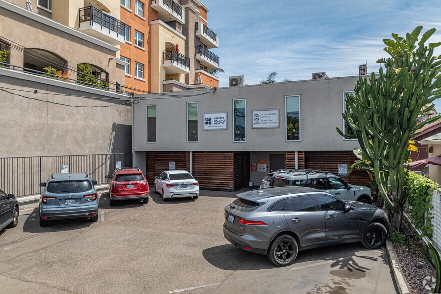 More Photos Of 3636 5th Ave, San Diego Office For Lease