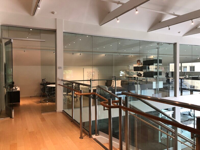 More Photos Of 157 Throckmorton Ave, Mill Valley Office For Lease