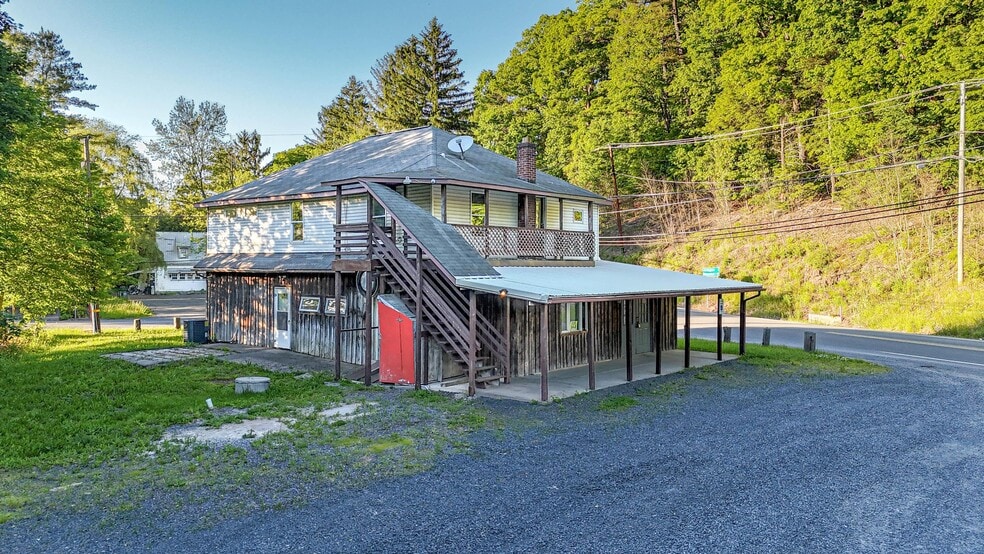 More Photos Of 116 Ringtown Blvd, Ringtown Flex For Sale