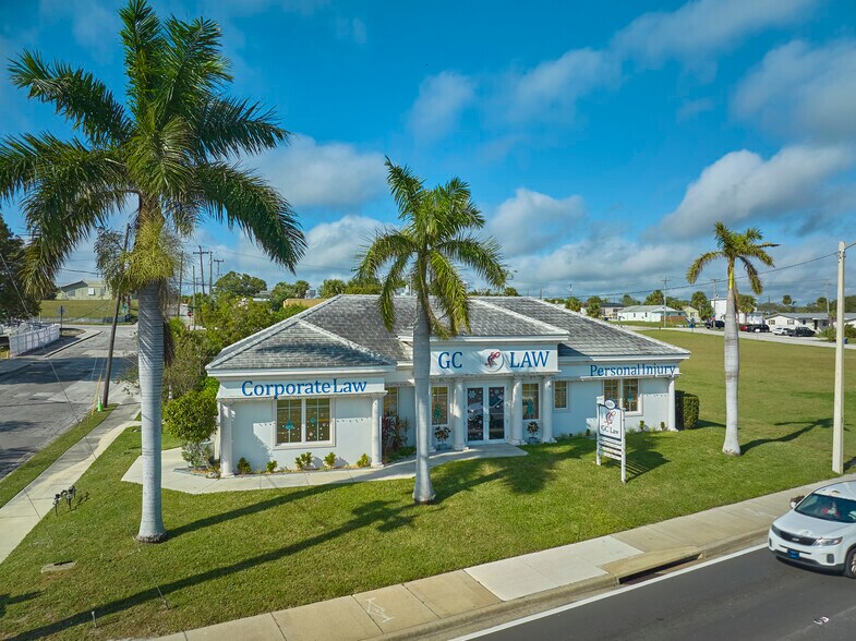 More Photos Of 1001 N US Highway 1, Fort Pierce Medical For Lease