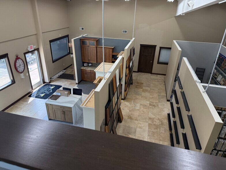 More Photos Of 1750 Hallie Rd, Chippewa Falls General Retail For Sale