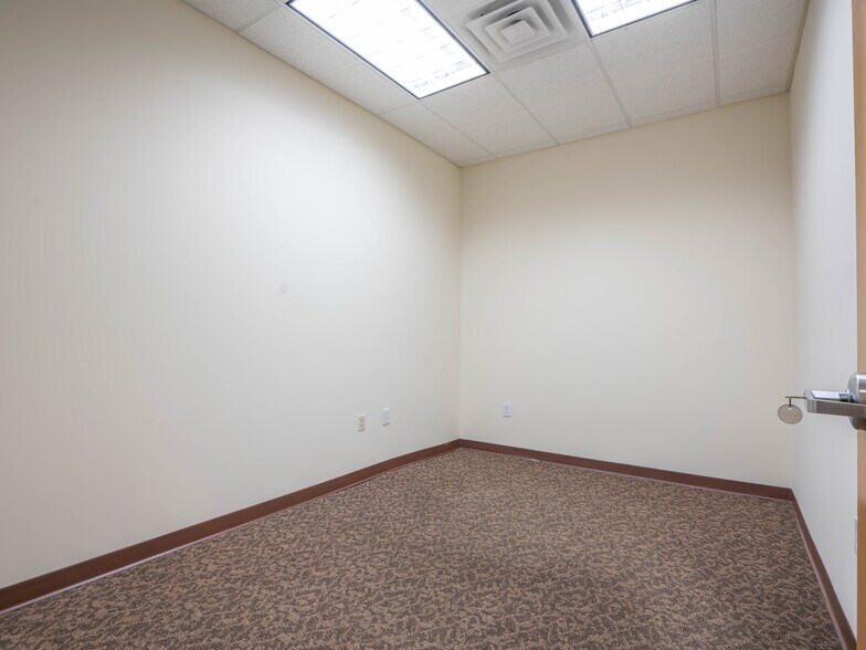 More Photos Of 245 Broadway, Schenectady Apartments For Lease