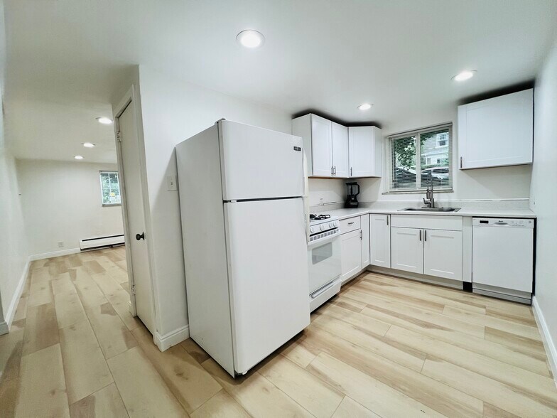 More Photos Of 875 N Marion St, Denver Multifamily For Sale