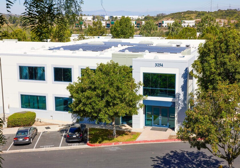 More Photos Of 3254 Grey Hawk Ct, Carlsbad Light Manufacturing For Sale