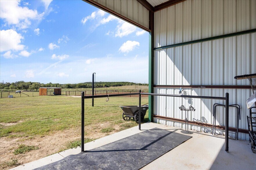 More Photos Of 5444 Meadow Ridge Dr, Weatherford Land For Sale